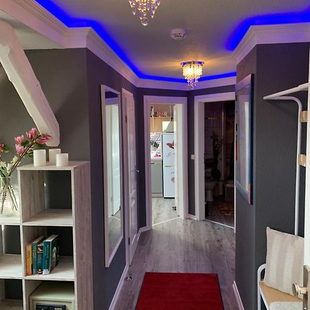 Best-Preis Ferienwohnung mit Netflix, Self-Check-In, eBike Ladestation im Fahrradraum, WLAN - direkt am Elberadweg im Herzen von Wittenberge Exterior foto